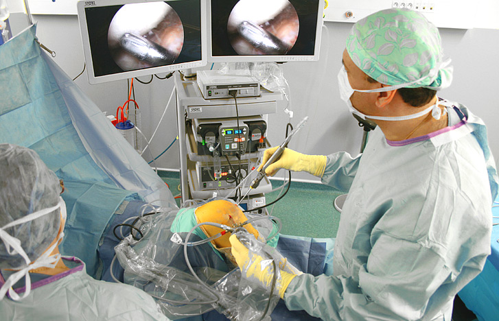 Chirurgie arthroscopique du genou à Paris