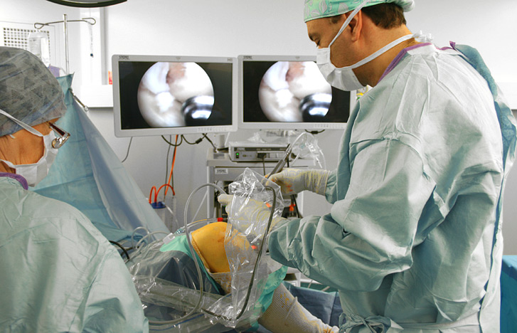 Chirurgien orthopédiste spécialiste du genou